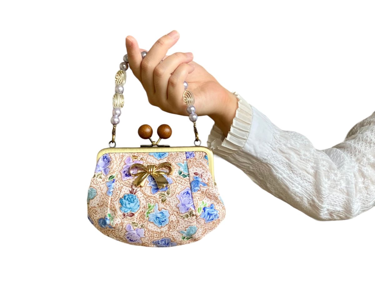 画像5: 【持ち手も作るキット】ふっくらがま口（バラ白） (5)