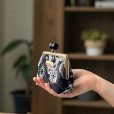 画像7: 送料無料【動画付！初めてさんの縫うがま口キット】金華山織（モノトーン） (7)