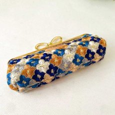 画像3: 送料無料【動画付！初めてさんの縫うがま口キット】クリスマス限定インド刺繍リボンペンケース（ブルー） (3)